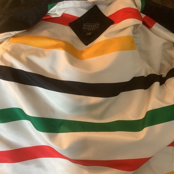 Pendleton Gray Wool Blend Coat Hudson Bay Lined Winter Coat Women’s Large - Picture 10 of 15